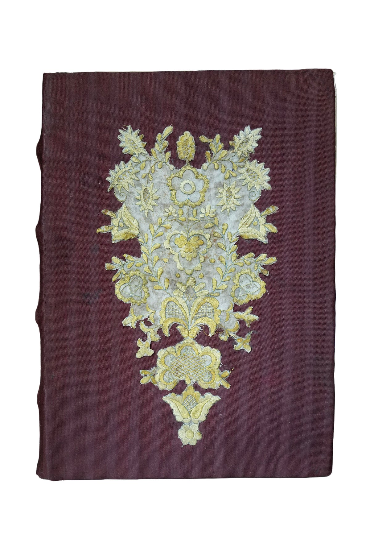 A Renaissance Bible owned by a priest who saved Jews during the Holocaust