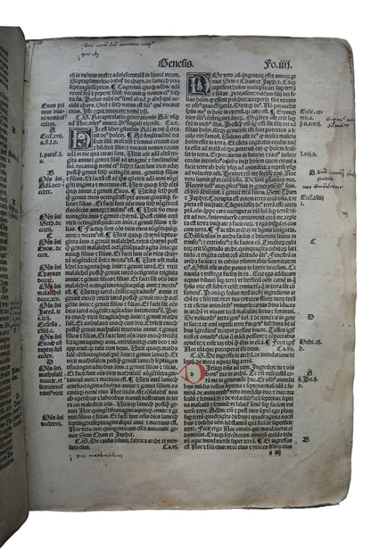 A Renaissance Bible owned by a priest who saved Jews during the Holocaust