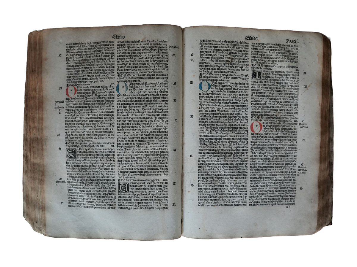 A Renaissance Bible owned by a priest who saved Jews during the Holocaust